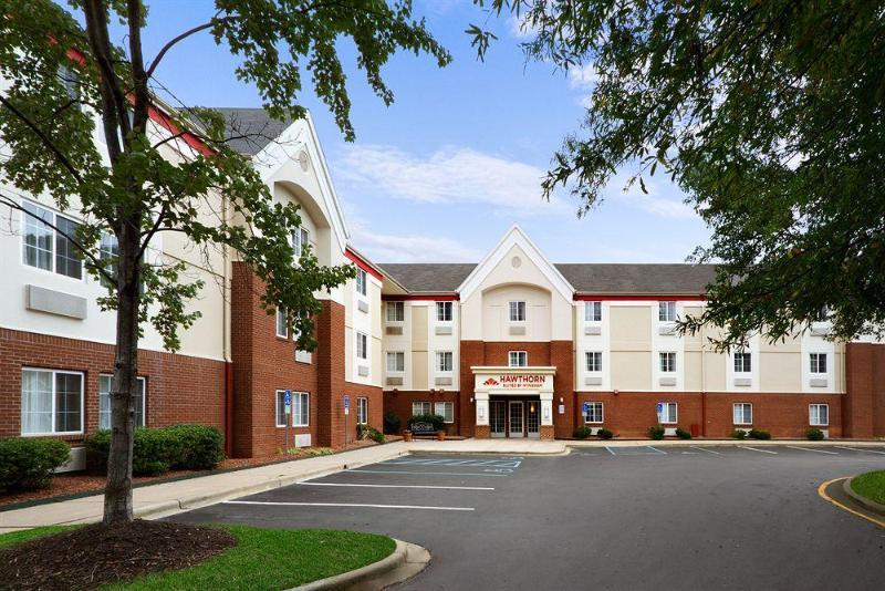 Mainstay Suites Detroit אובורן הילס מראה חיצוני תמונה